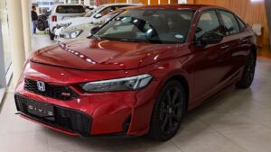 Honda Civic навчили «перемикати» вісім передач, яких у неї немає