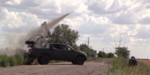 Чи зможуть військові ввезти авто без мита й ПДВ? Законопроєкт є, згоди в Раді — ні