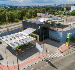 Автозаправний комплекс у Києві