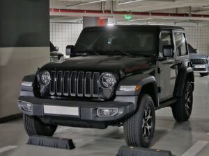 Чому Jeep Wrangler зник із німецьких автосалонів і чи залишиться він в Україні