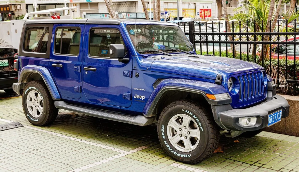 Jeep Wrangler Sahara (JL)