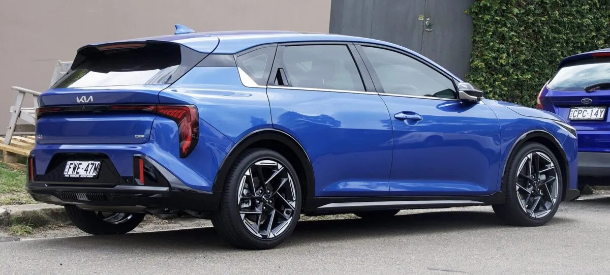 Kia K4 GT-Line хэтчбек сзади