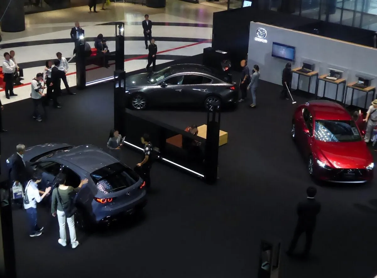 Mazda 3 четвёртого поколения (BP)