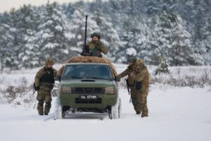 Як віддати власне авто на фронт і не лишитися його власником у реєстрі
