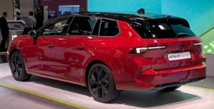 Яким буде наступний Opel Astra? Відповідає концепт-універсал STX