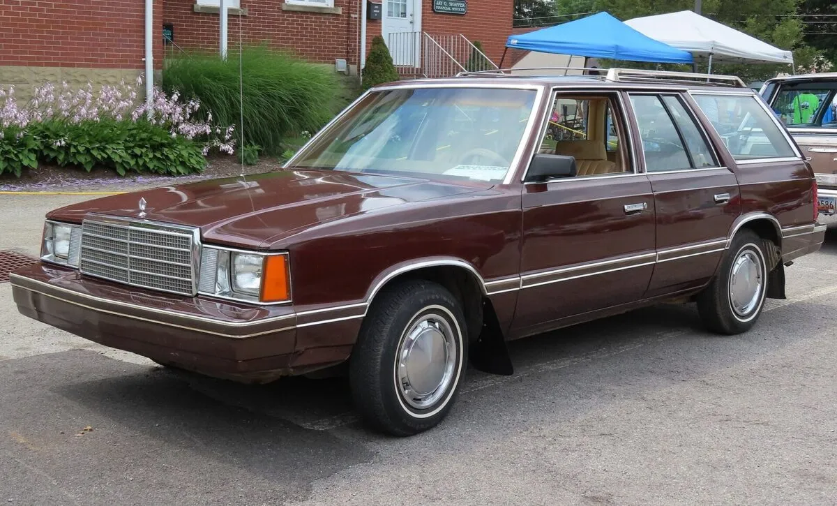 Plymouth Reliant универсал 1982 года