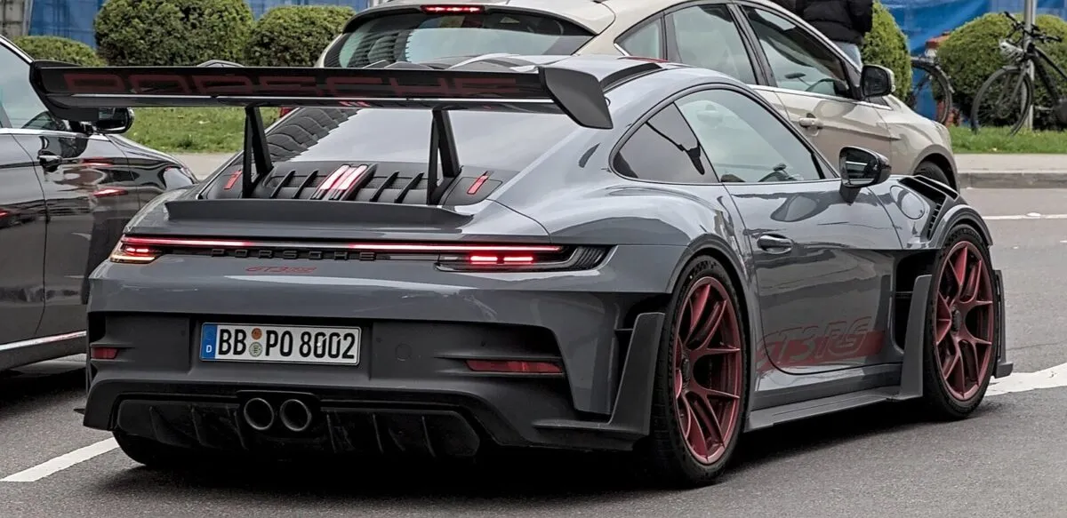 Porsche 911 GT3 RS поколения 992