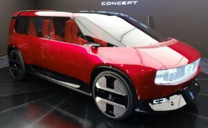«Як НЛО посеред двору»: головний дизайнер Renault пояснює E-Space у новому відео