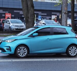 Renault Zoe на вулиці Дніпра