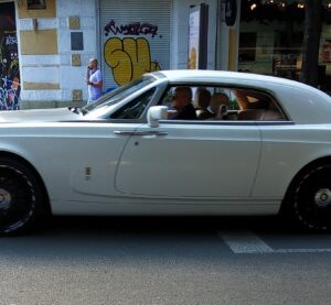 Rolls-Royce Phantom Coupé на вулиці Одеси