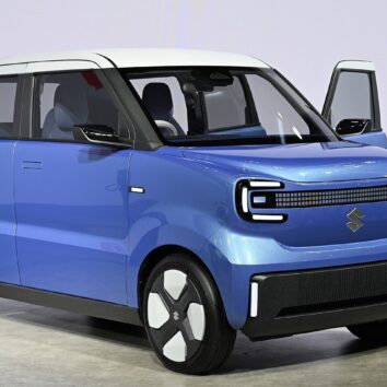 Концепт Suzuki Vision e-Sky на Japan Mobility Show 2025