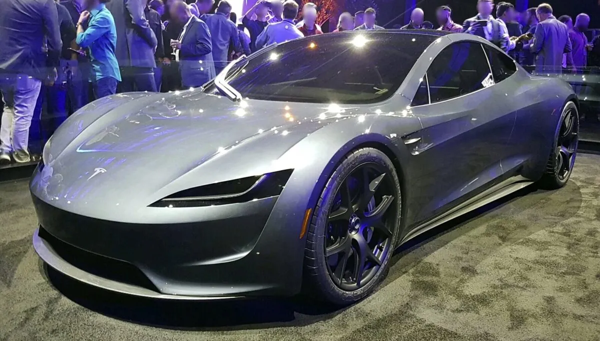 Прототип Tesla Roadster второго поколения
