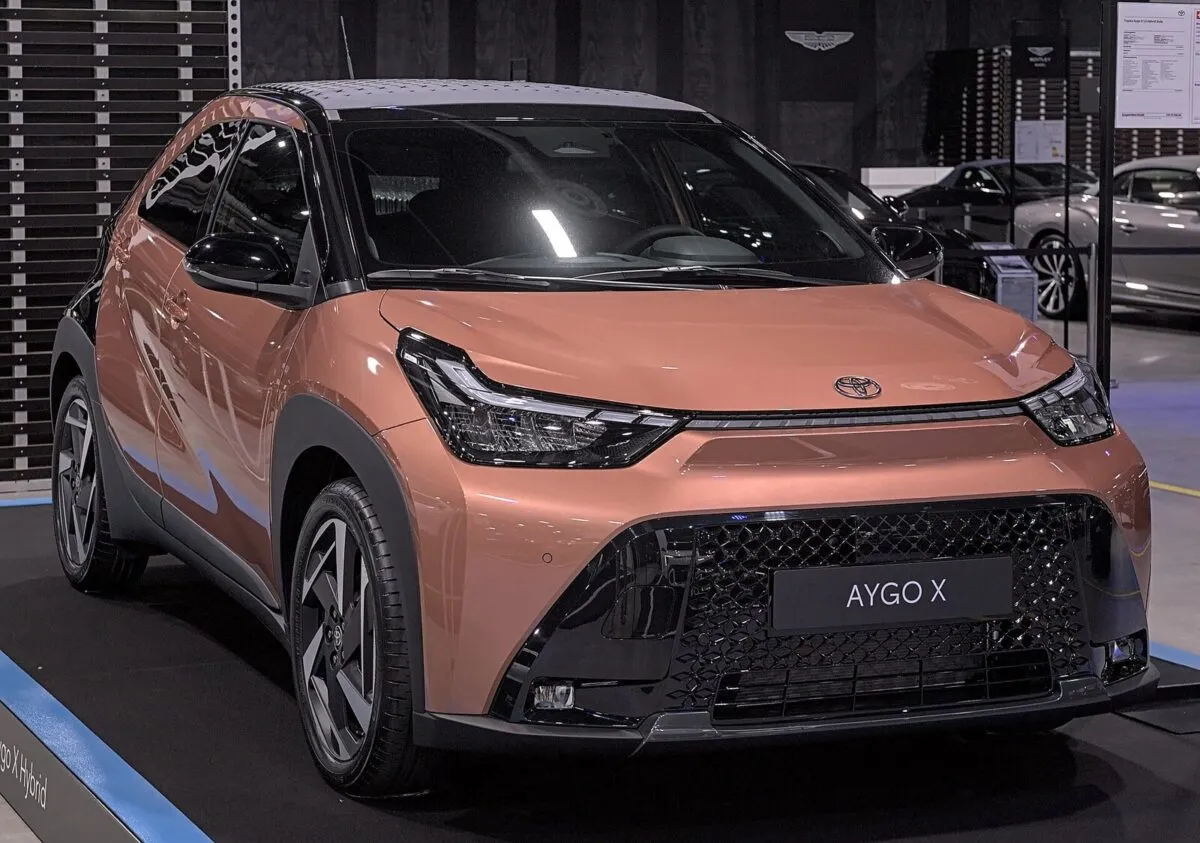 Toyota Aygo X Hybrid 2025