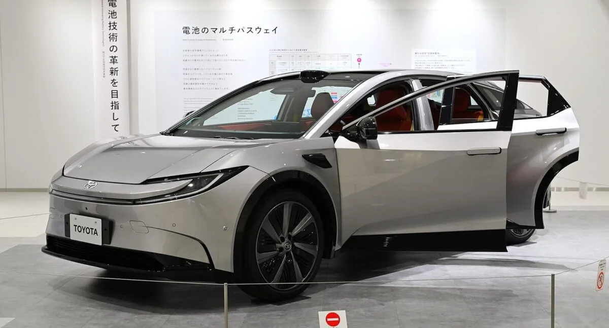 Toyota bZ5 для Китая