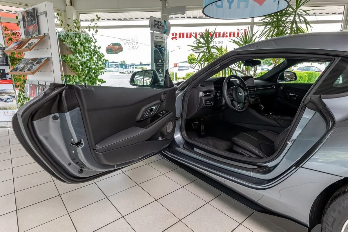 Гражданская Toyota GR Supra пятого поколения (A90)