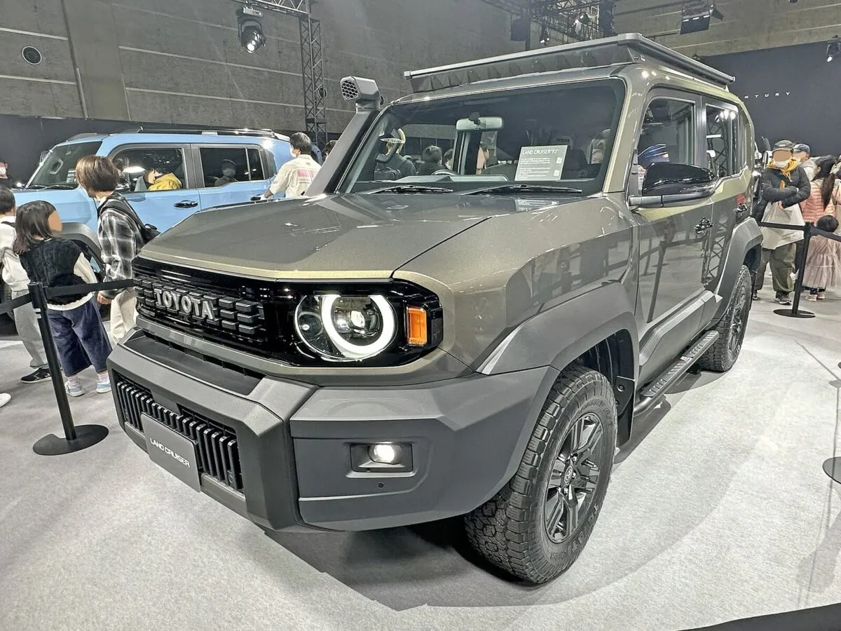 Новий Toyota Land Cruiser FJ (2026)
