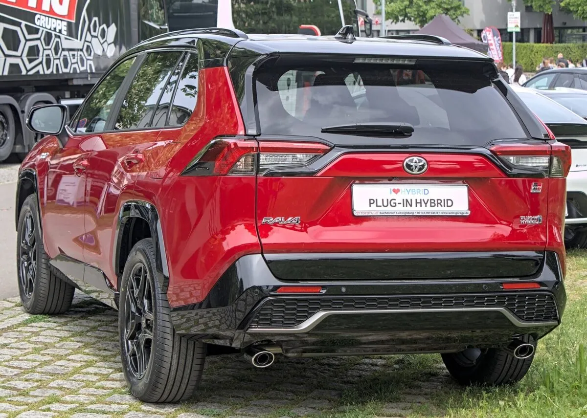 Toyota RAV4 Plug-in Hybrid GR Sport