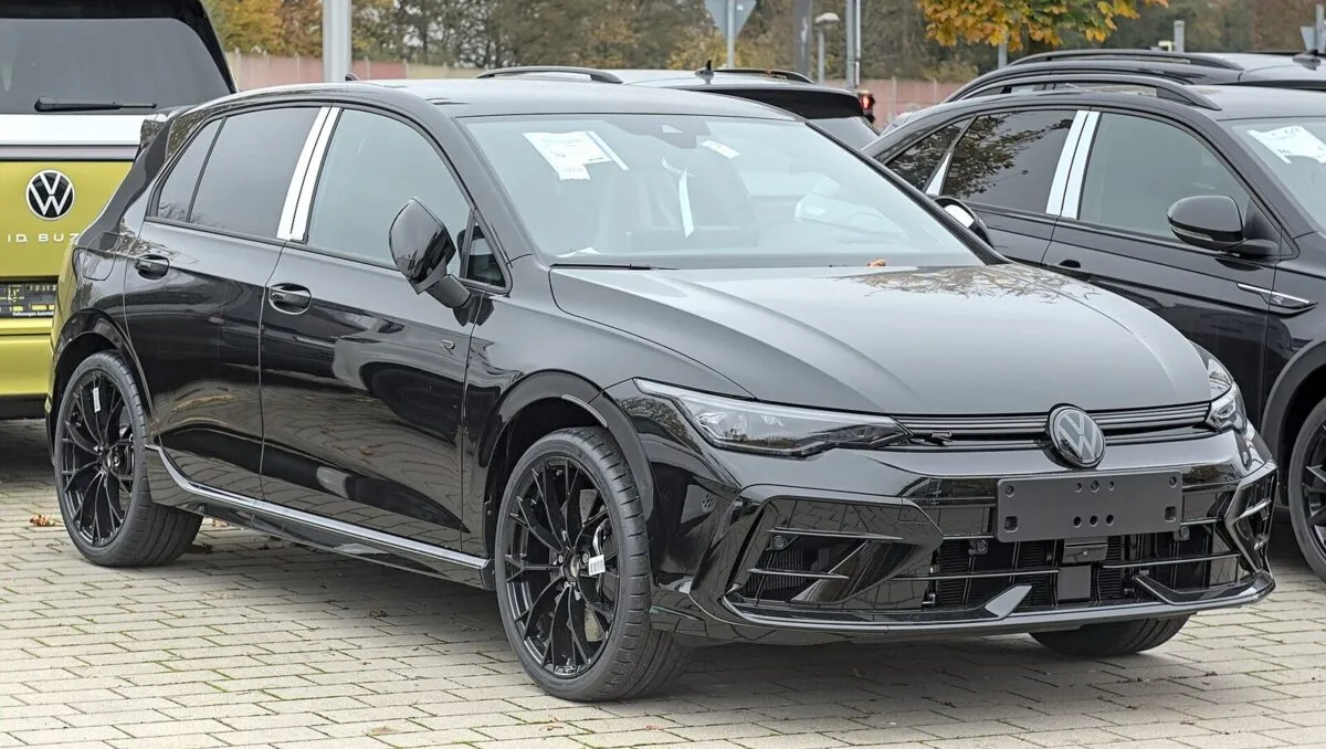 Volkswagen Golf R після рестайлінгу (Mk8.5)