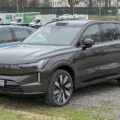 Електричний кросовер Volvo EX90